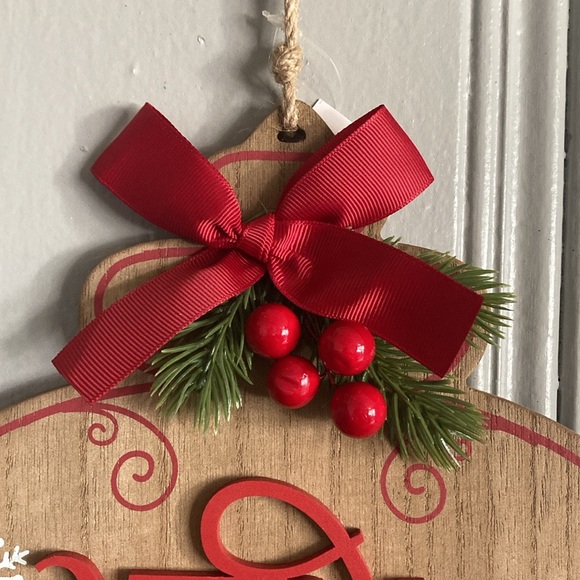 NWT- Merry Christmas Wooden Ornament Shaped Decoration Sign - Picture 5 of 17